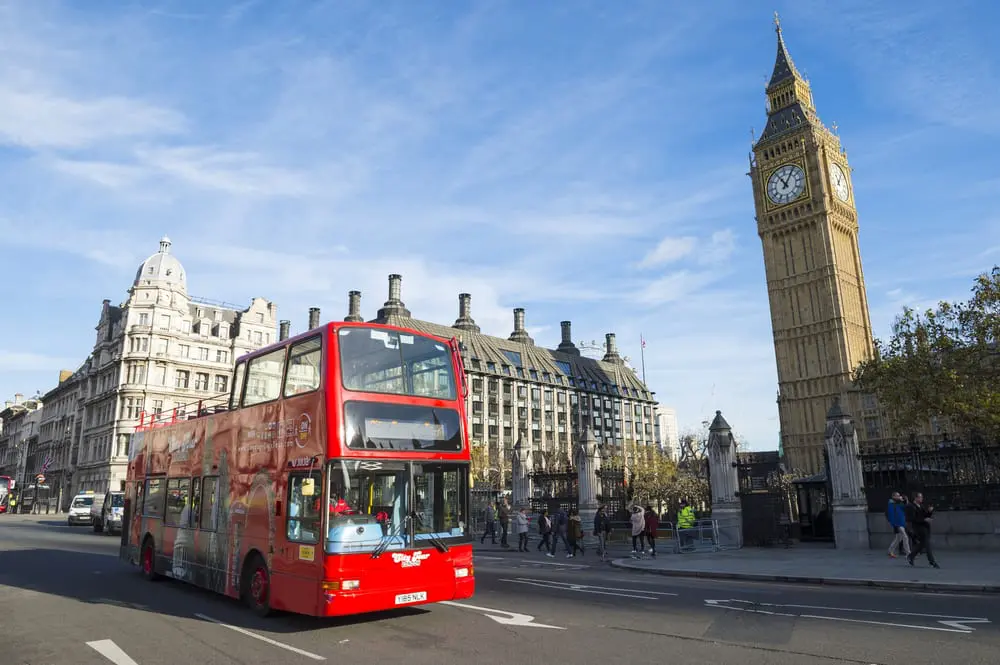 London open top bus