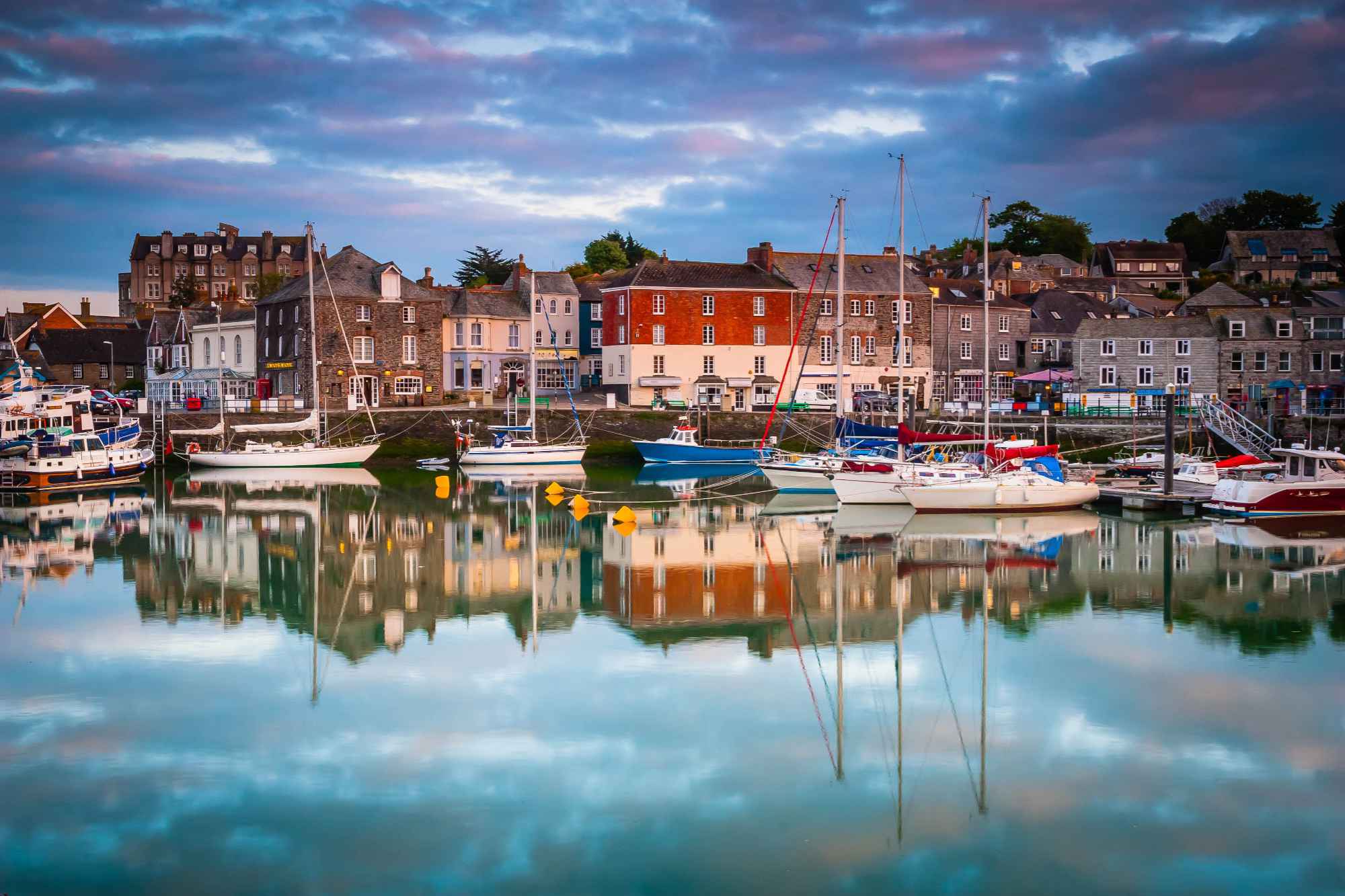 Padstow harbour in the evening